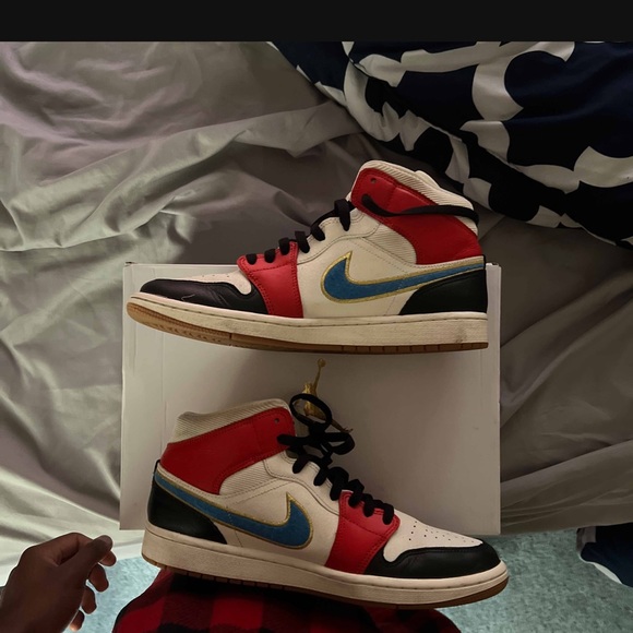 Jordan mid Let(Her) - Picture 7 of 8